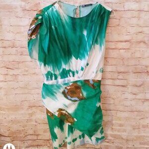 NWT Zara Green and White Asymmetrical Tye-Dye Mini Dress Size M